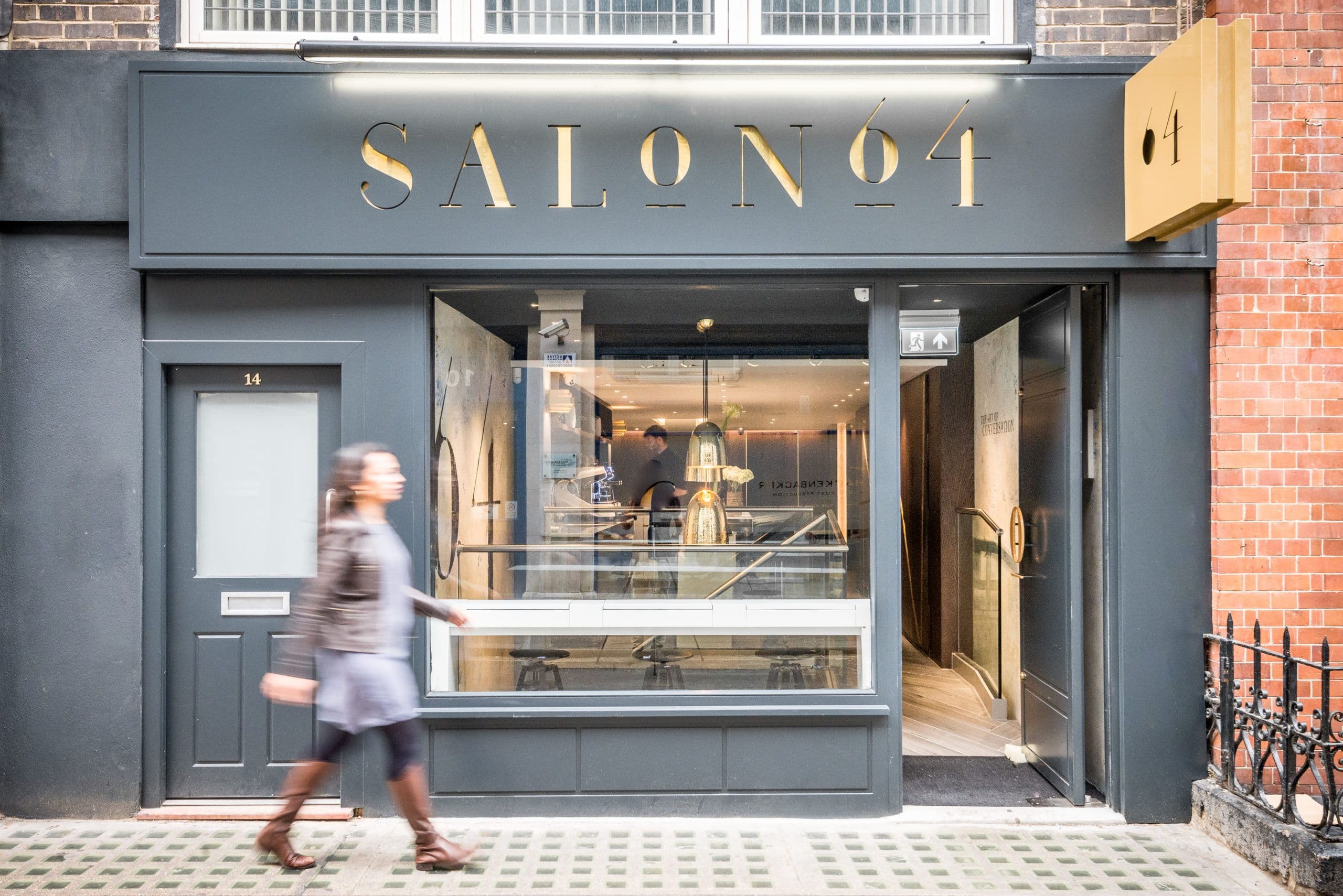 Salon 64