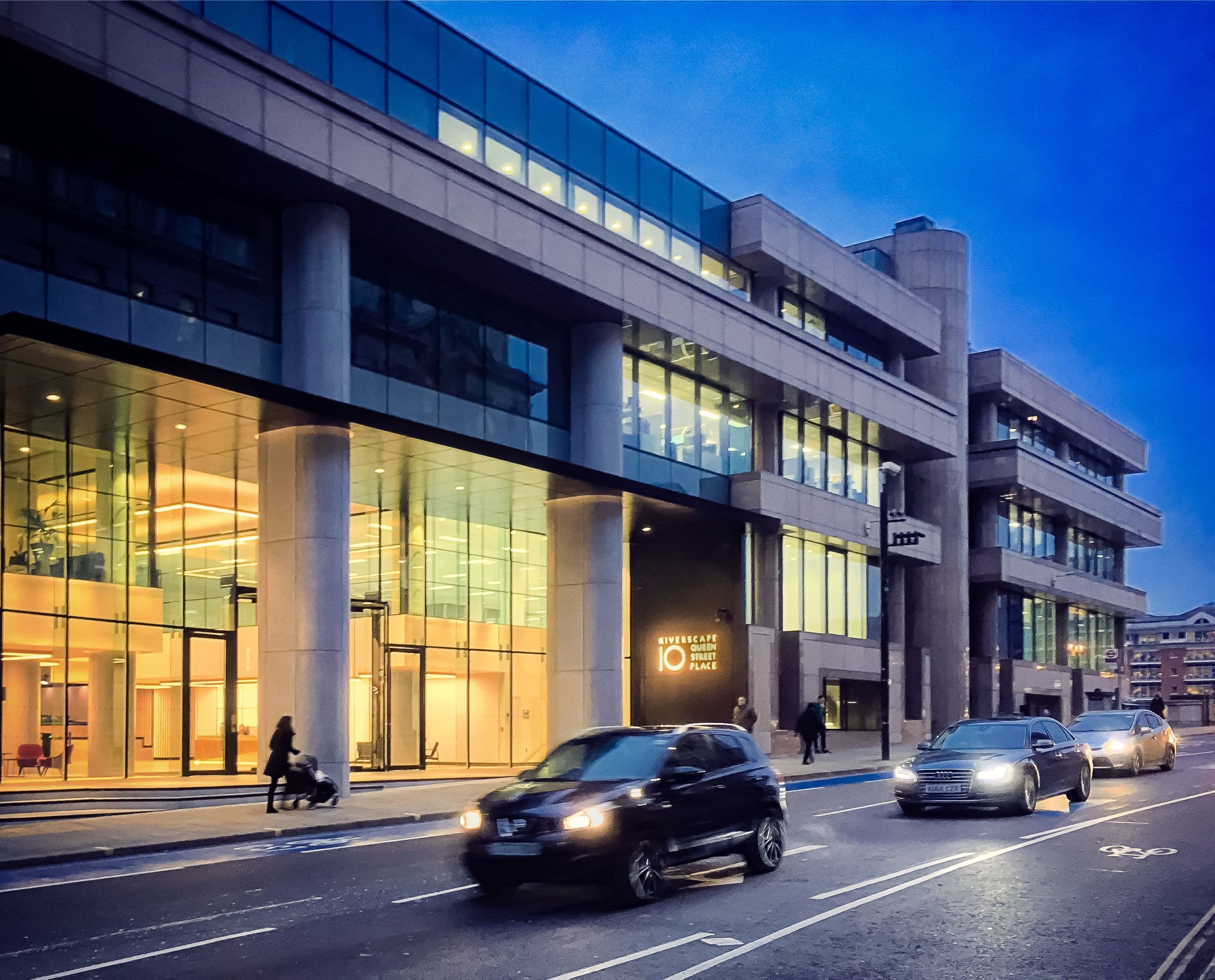 10 Queen Street, London